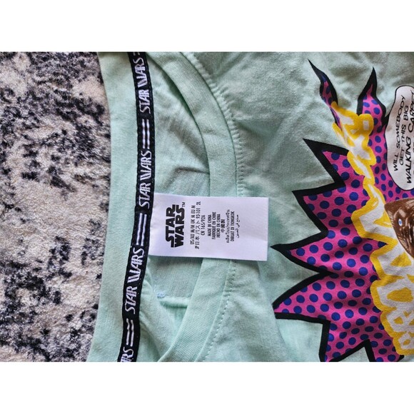 Disney Star Wars 45th Anniversary Retro Leia & Chewbacca t-shirt - Picture 3 of 3